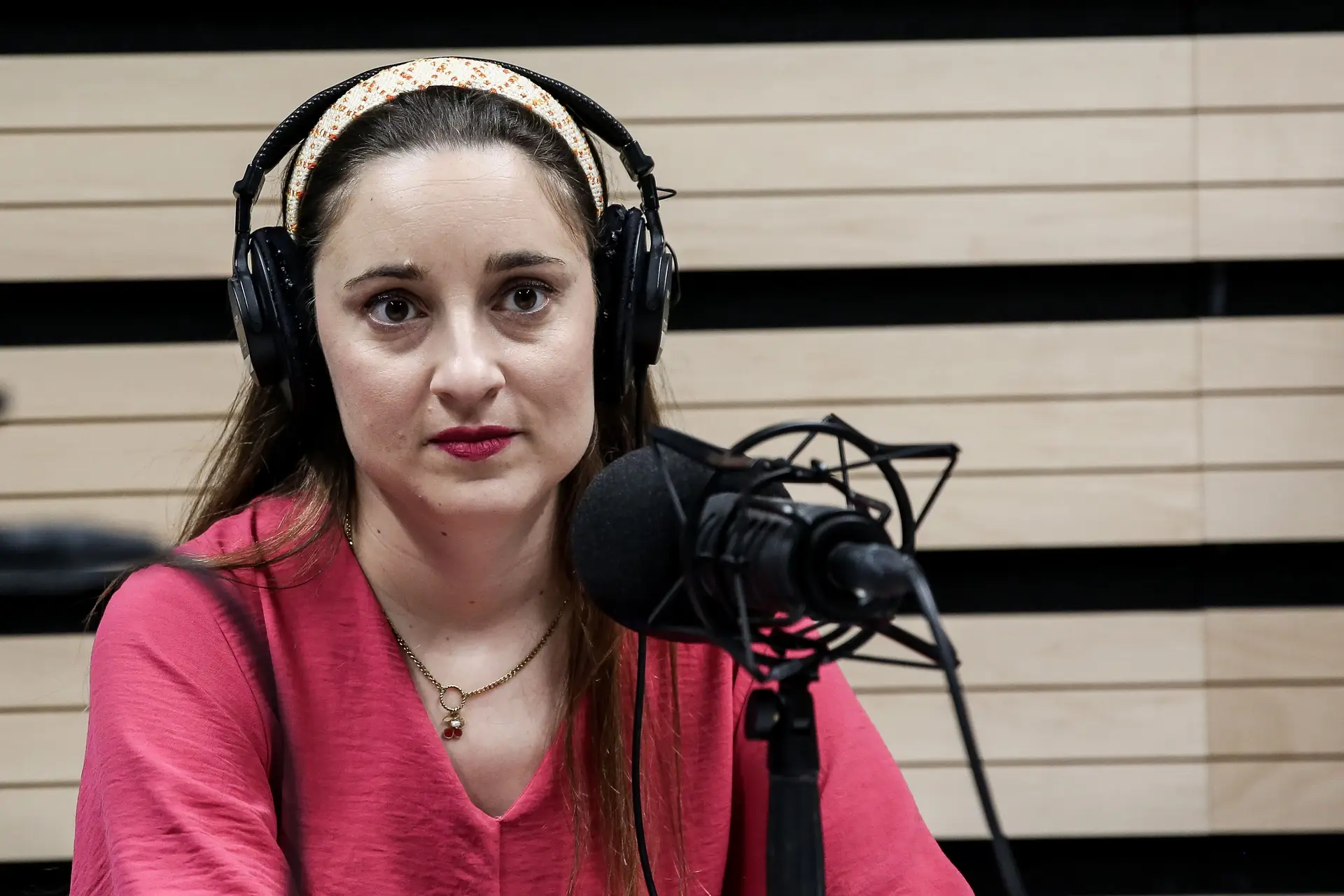 Inês Homem de Melo, psiquiatra do Instituto para os Comportamentos Aditivos e Dependências, (ICAD) foi a convidada do episódio do podcast "Que Voz é Esta?" dedicado ao vício do jogo