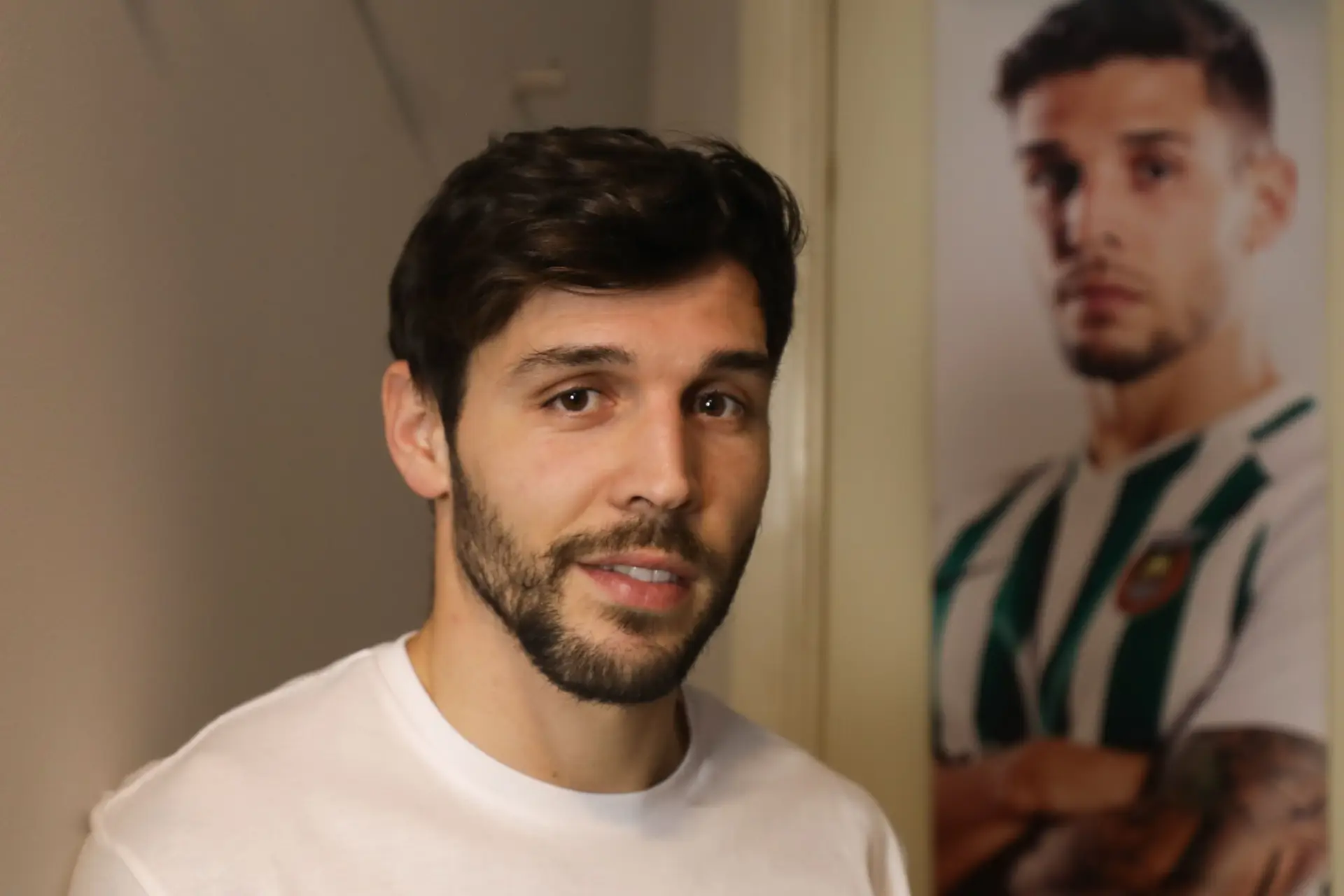 “Já jogava no SC Braga e fui ver um jogo do Sporting no meio da claque leonina. Apareci na TV e tive problemas, quase fui expulso do clube”