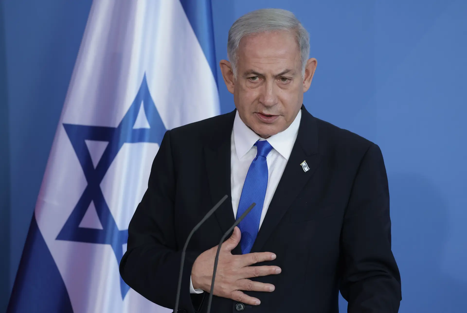 Netanyahu nega “catástrofe humanitária” e troca farpas com o ministro da Defesa, que exclui governo israelita em Gaza (guerra, dia 211)