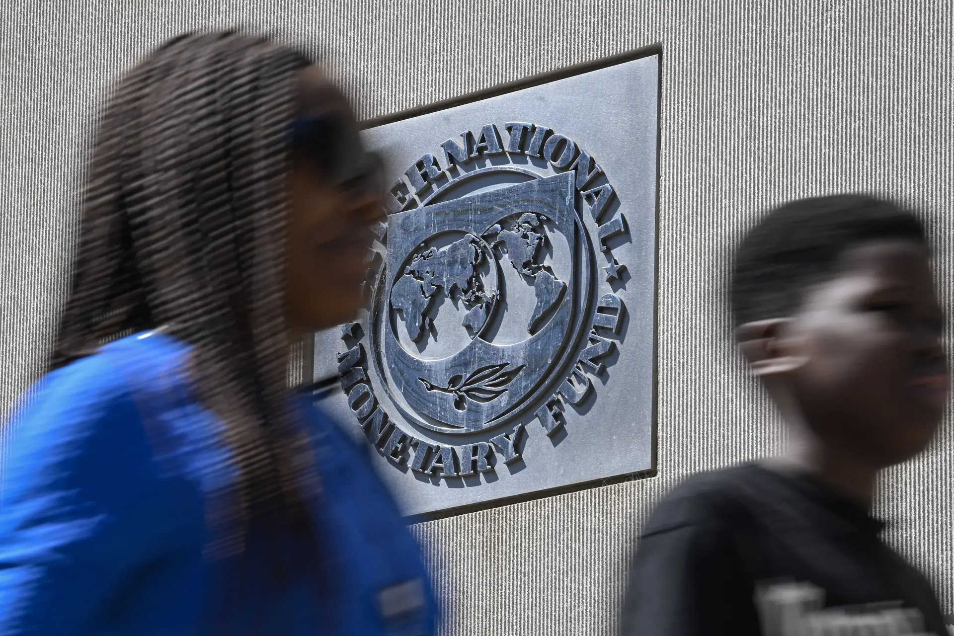 Austeridade orçamental é precisa já e não mais tarde, recomenda o FMI