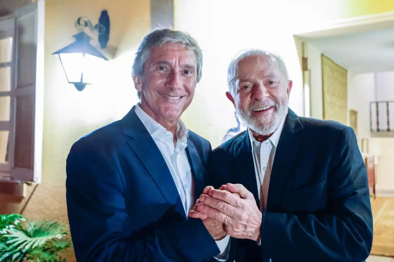 O embaixador de Portugal, Luís Faro Ramos, com Lula da Silva, Presidente do Brasil