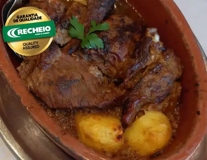 Pratos de forno sobre o rio Águeda
