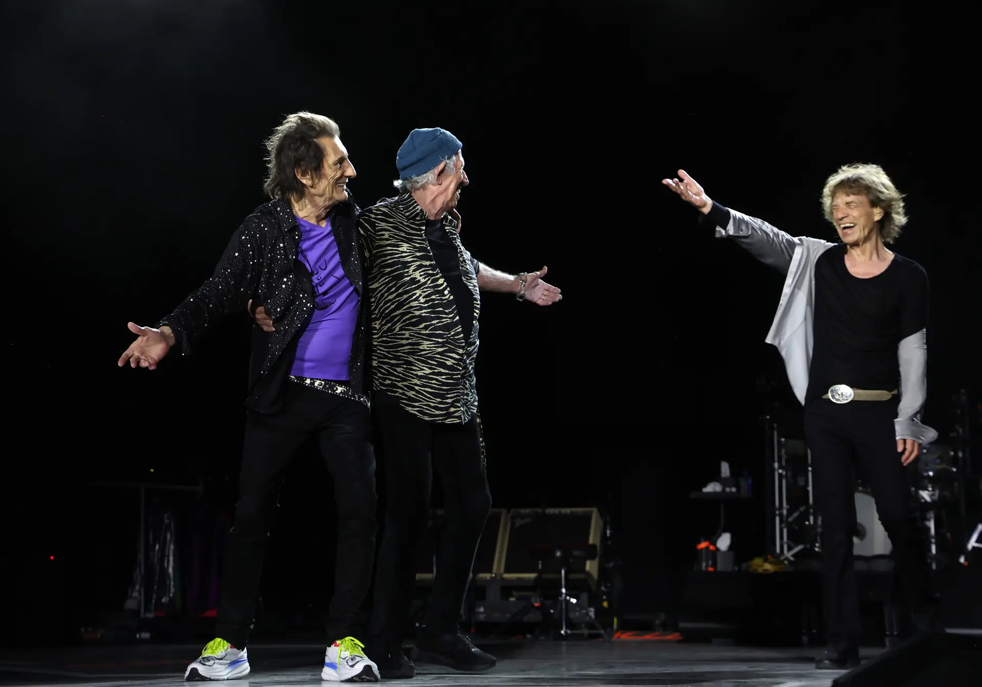 Rolling Stones os vídeos e o alinhamento do primeiro concerto da nova digressão Expresso Rolling Stones os vídeos e o alinhamento do primeiro concerto da nova digressão Expresso