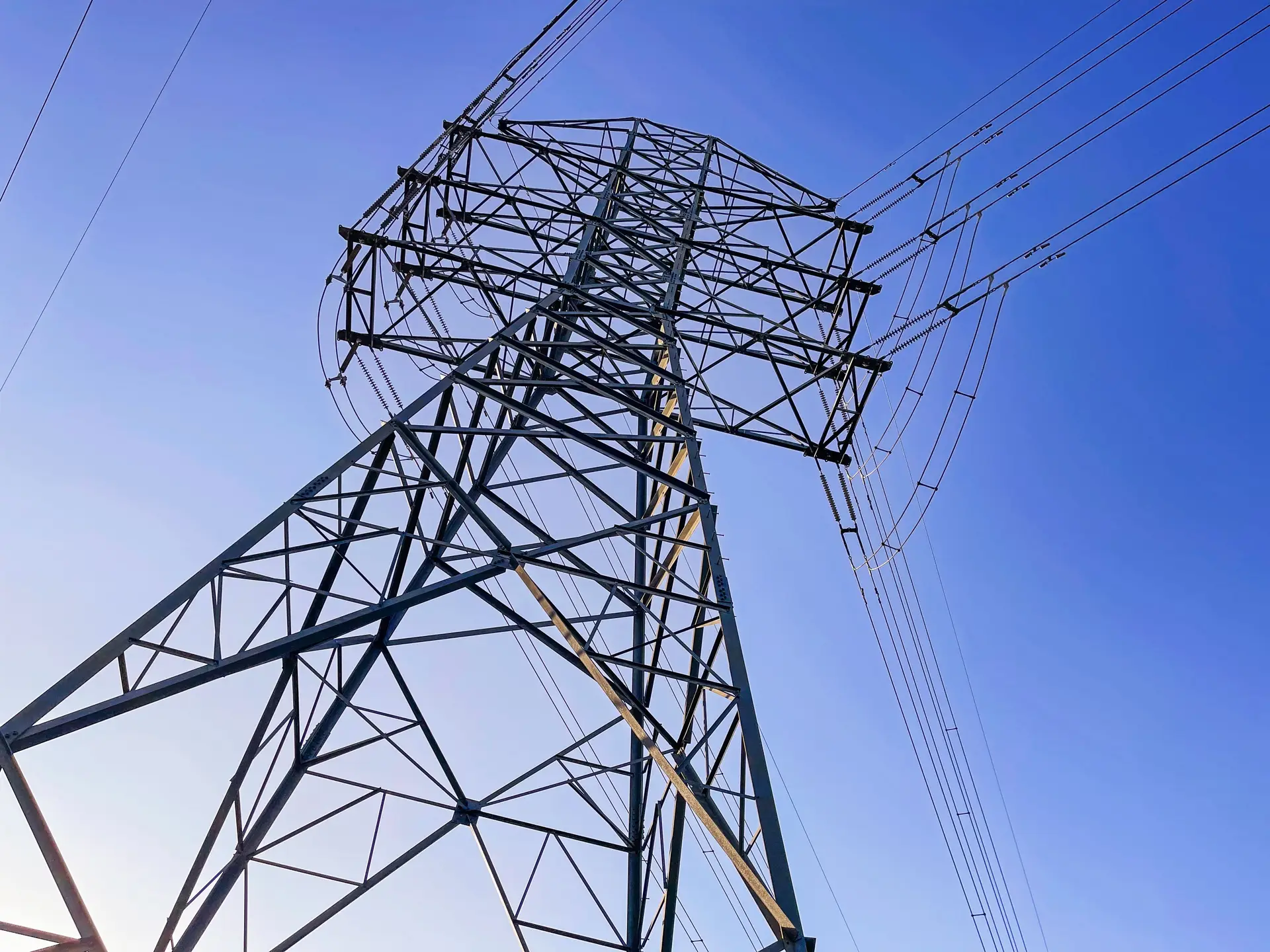Abril: mês de revolução no mercado ibérico de eletricidade?