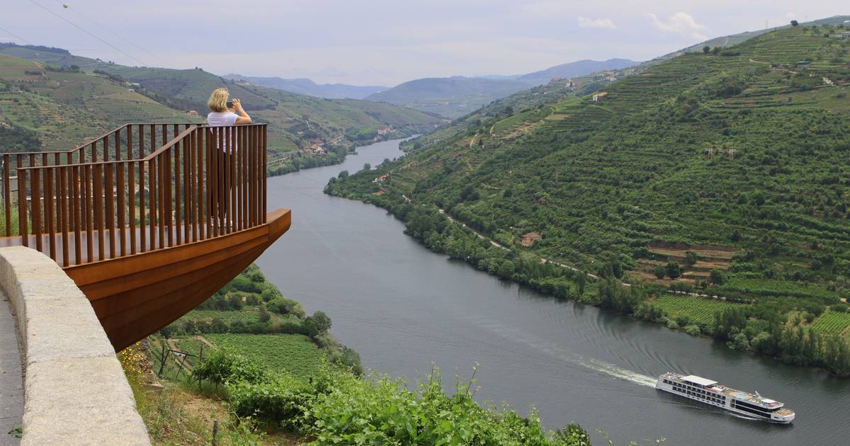 Entre o Marão e o Douro, o imaginário conduz a viagem das vinhas ao rio