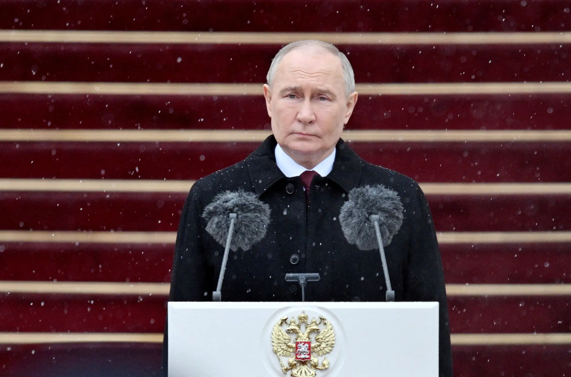 No seu discurso na Praça Vermelha, em Moscovo, o Presidente russo Vladimir Putin voltou a ameaçar que ordenará manobras militares nucleares
