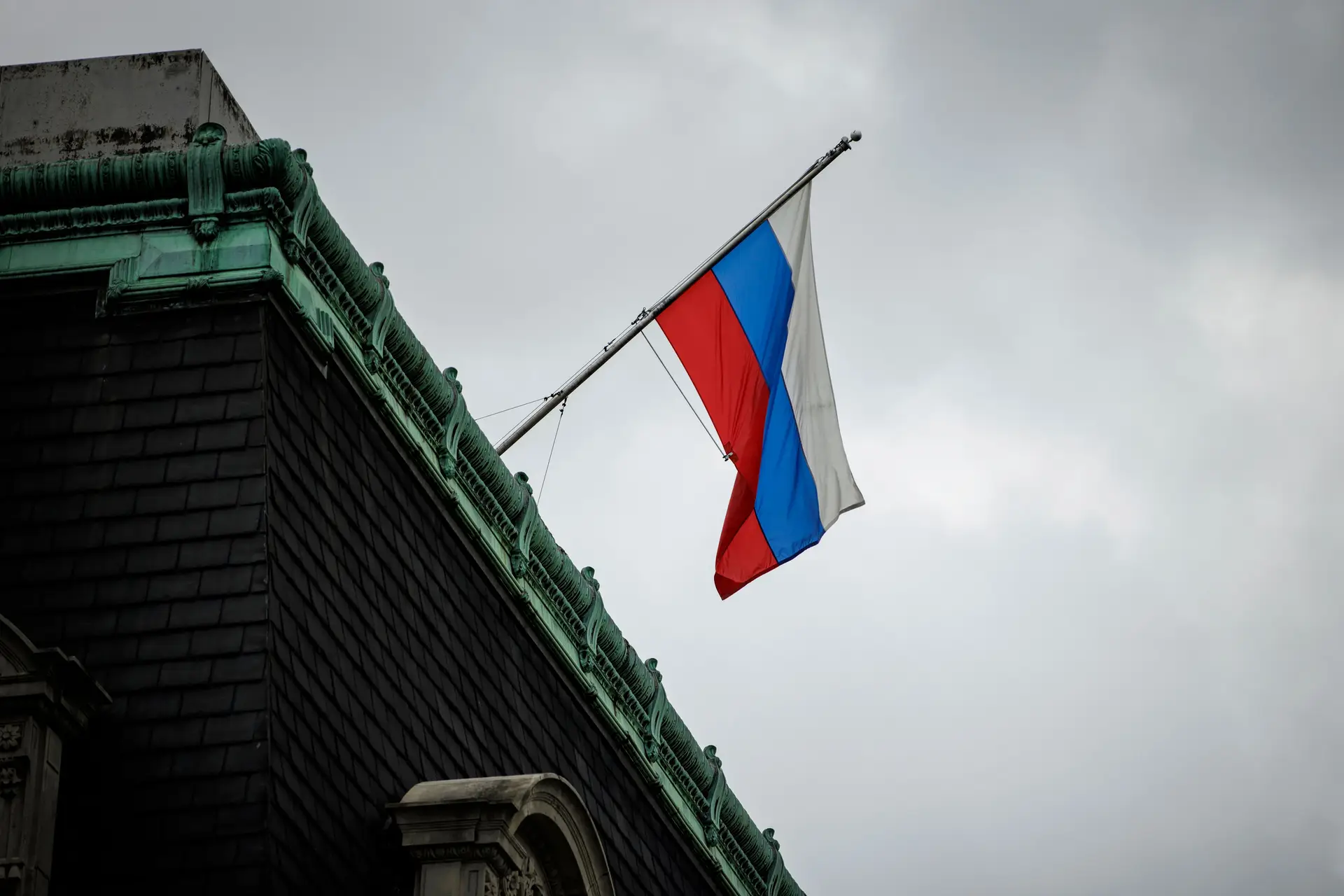 Rússia impõe currículos, língua e propaganda nas regiões ocupadas na Ucrânia