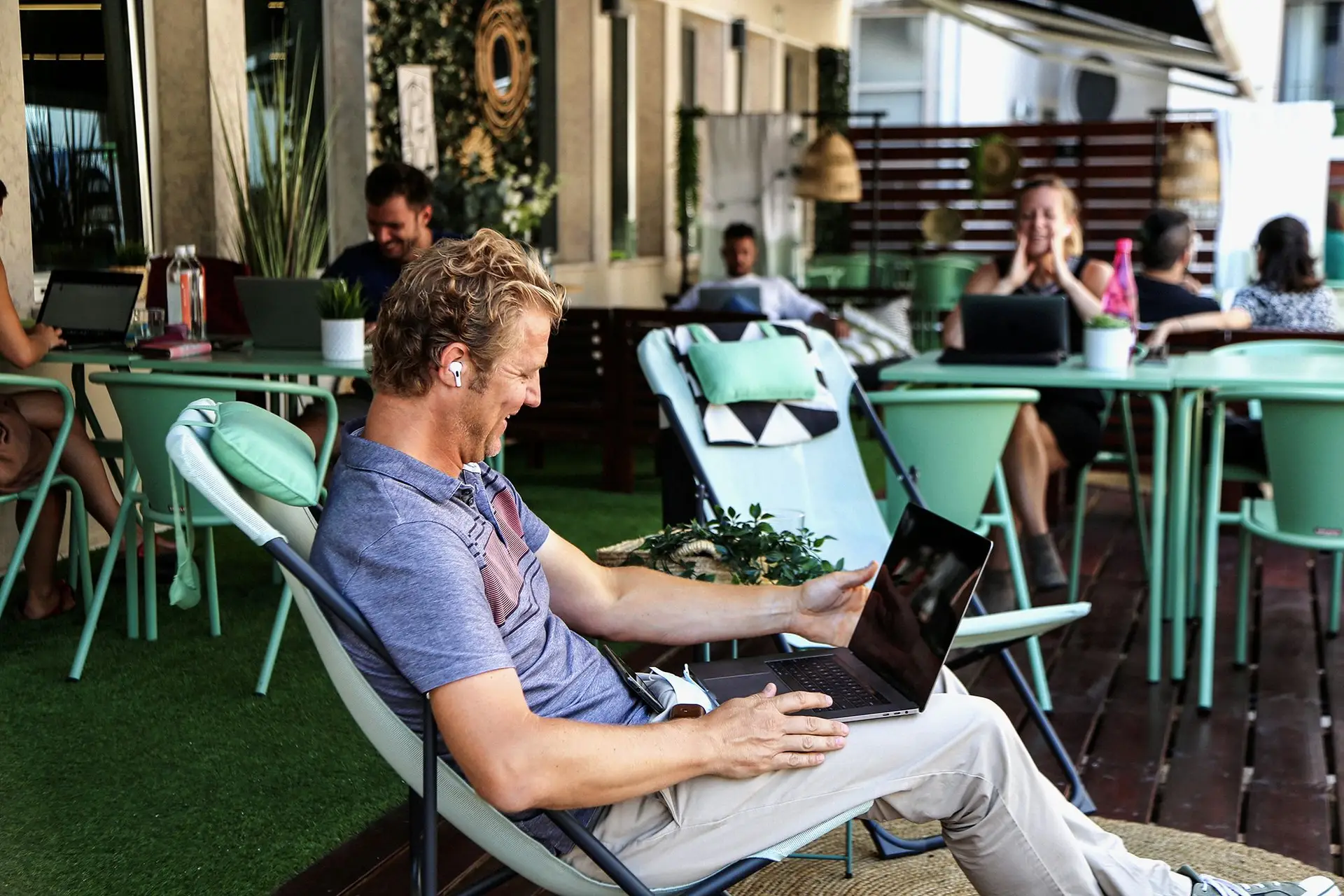 As empresas poderão trabalhar a partir dos seis espaços da rede Cowork Fundão
