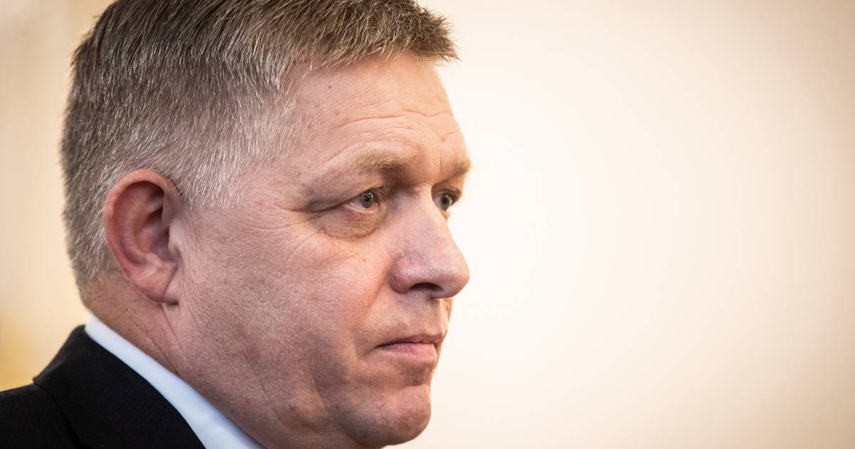 Primeiro-ministro da Eslováquia está fora de perigo: operação a Robert Fico foi bem-sucedida