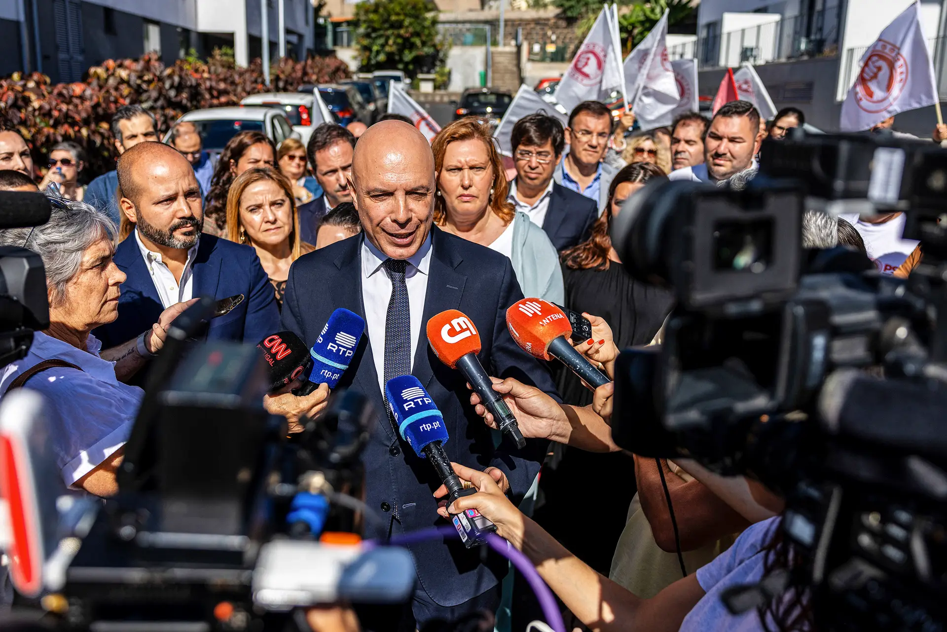 Pedro Nuno vai à Madeira fazer campanha com Cafôfo