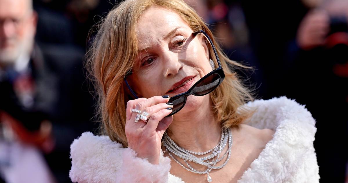 Pode lá haver Cannes sem Isabelle Huppert?