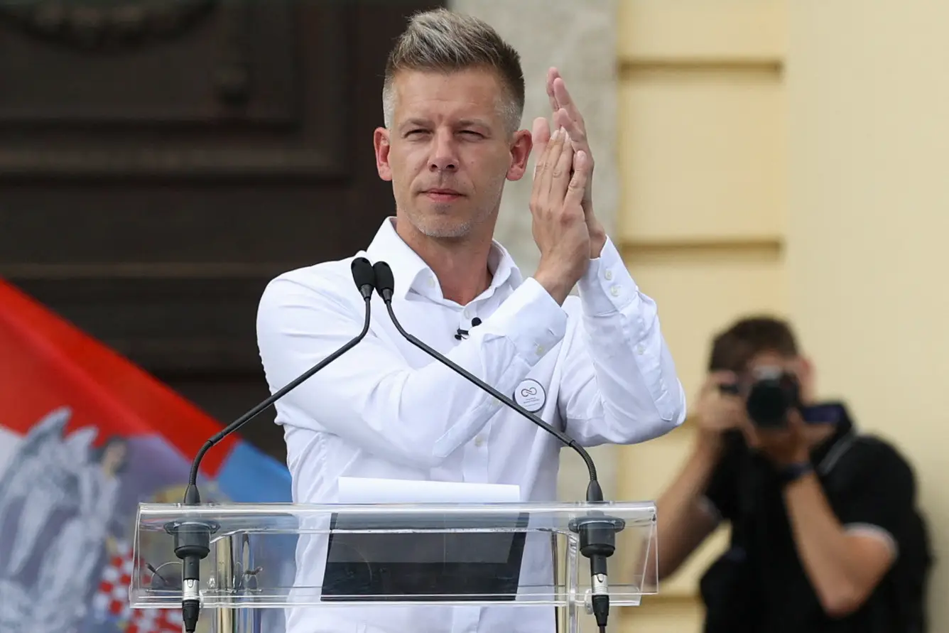 Peter Magyar, empresário do Fidesz e ex-marido da ex-ministra da Justiça Judit Varga, e praticamente desconhecido do público húngaro, tornou-se um dos maiores fenómenos dos últimos tempos