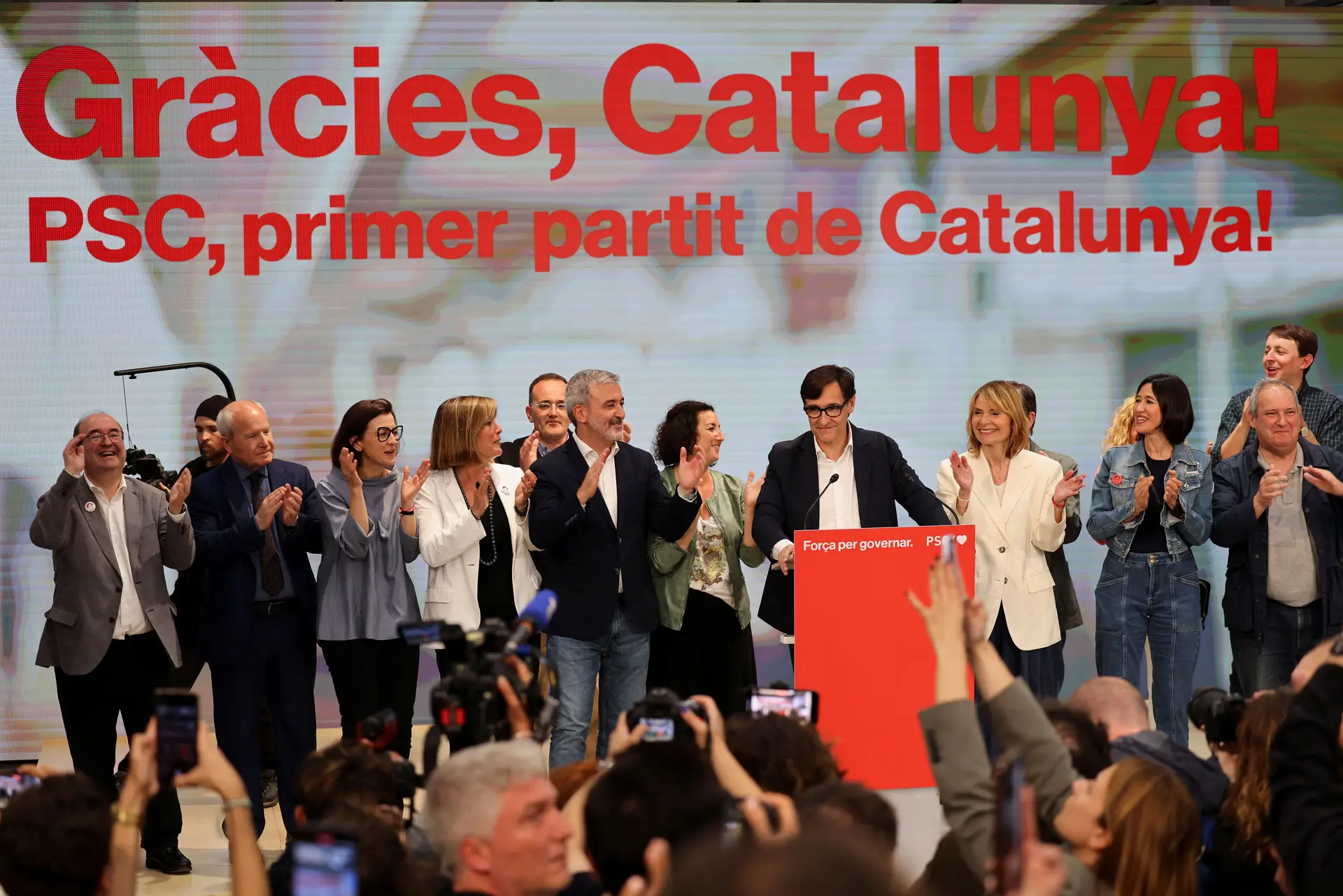 Uma sucessão de eleições (na imagem, as da Catalunha, que ainda não têm fechado o líder do governo) e outros problemas internos do país vão dominar a campanha para as europeias em Espanha