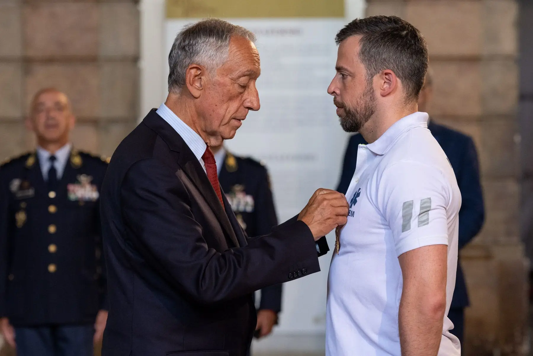 António Gandra D'Almeida foi condecorado por Marcelo Rebelo de Sousa, Presidente da República, pela sua missão no terramoto que assolou a Turquia e a Síria.