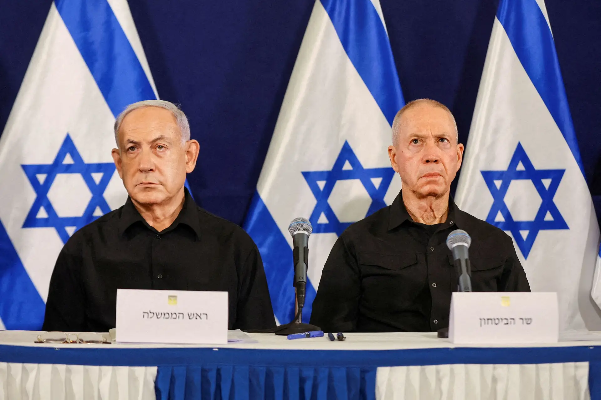 Benjamin Netanyahu e o seu ministro da Defesa, Yoav Gallant, têm visões opostas sobre a investigação às falhas de segurança durante os atentados do Hamas