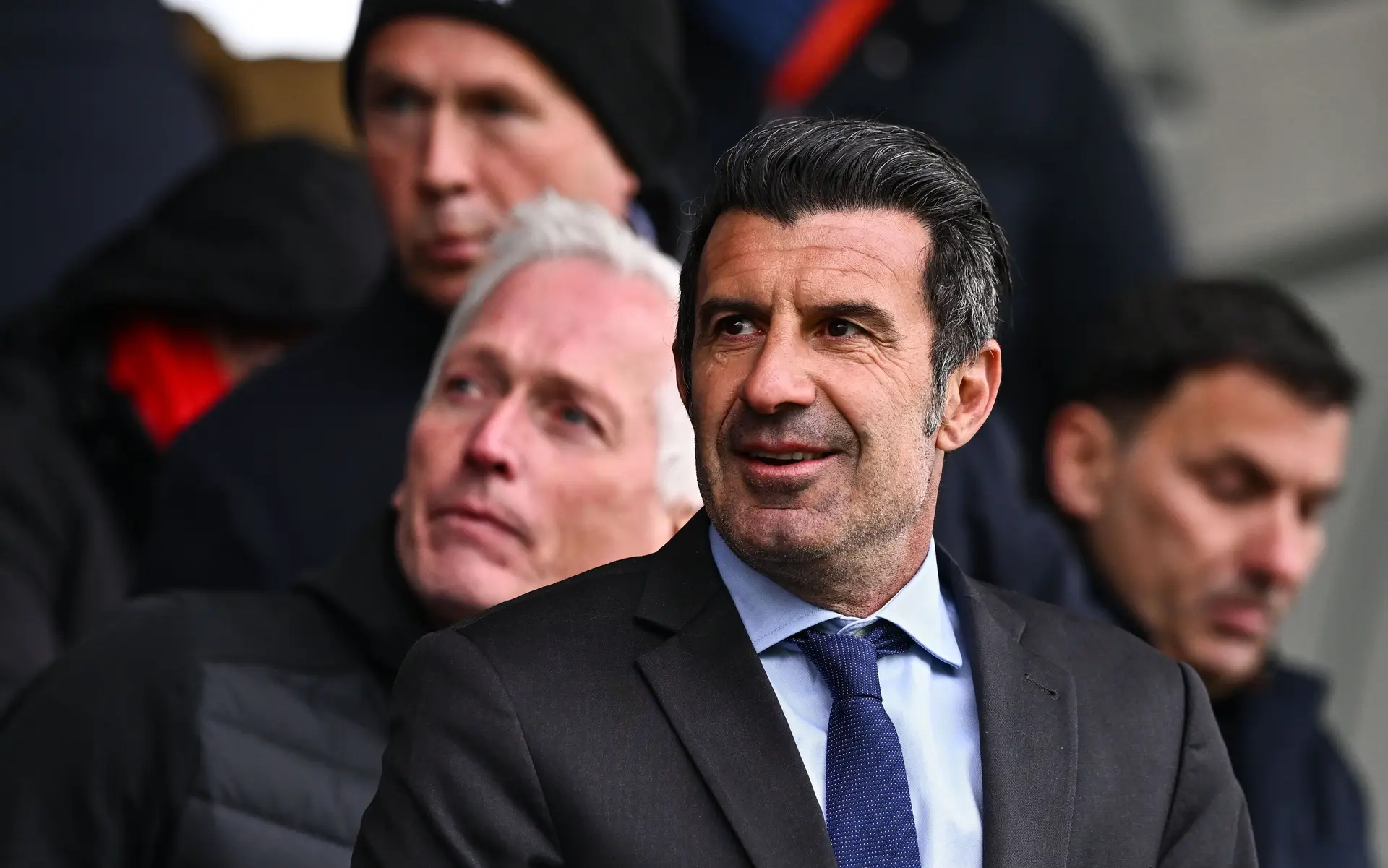 Figo prepara mesmo candidatura à FPF