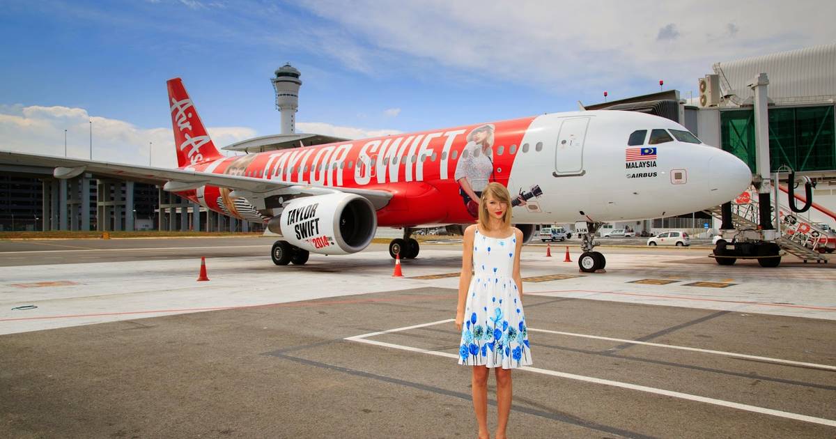 Avião que traz Taylor Swift a Portugal, vindo de Ibiza, já aterrou em Beja