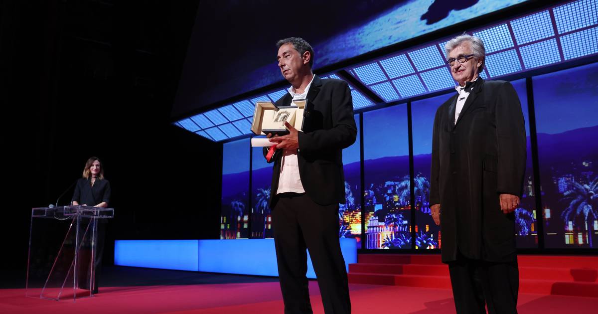Miguel Gomes vence prémio de melhor realização no Festival de Cannes com 