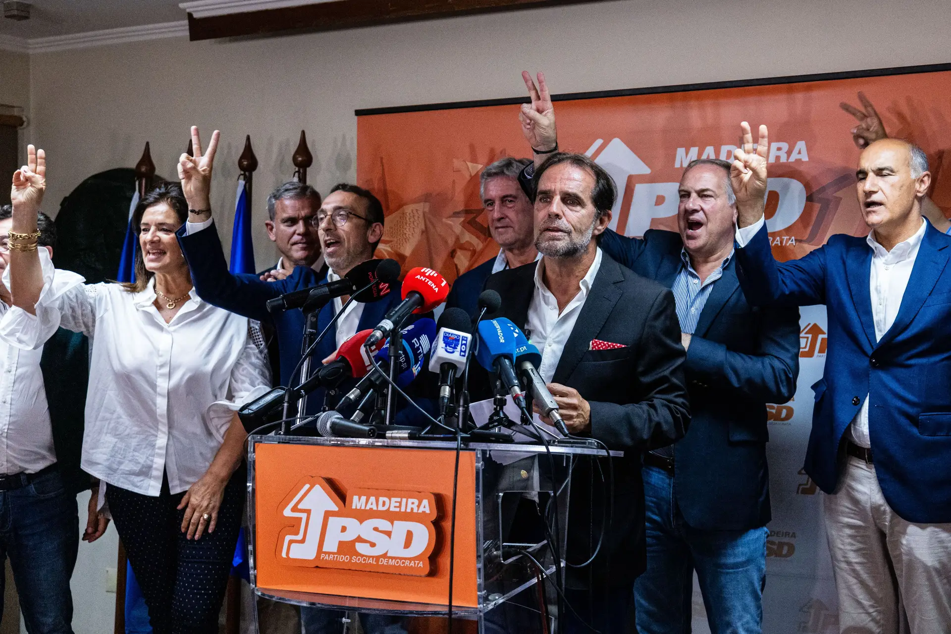 Sondagens: com orçamento chumbado e moção de censura à vista, PSD continua a ser o mais votado na Madeira