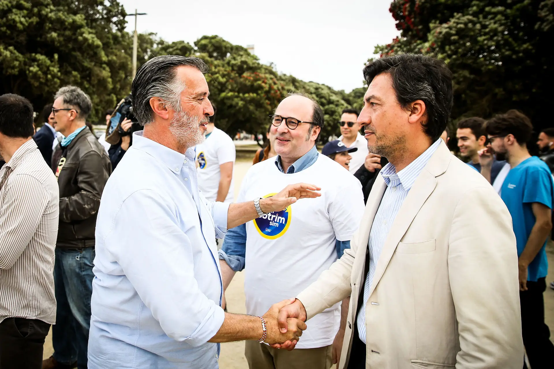 Europeias 2024 - João Cotrim de Figueiredo, cabeça de lista da Iniciativa Liberal, em arruada pela foz do Porto.