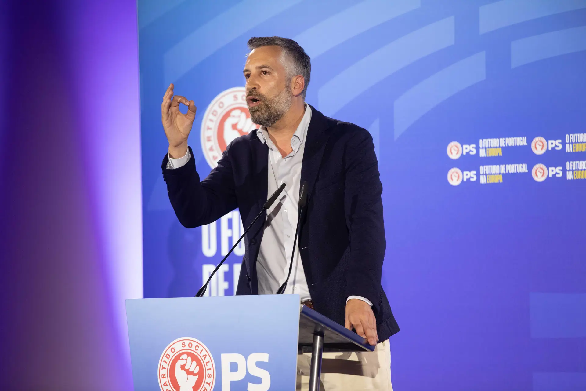 Pedro Nuno queixa-se de falta de escrutínio à governação: “A AD pode tudo!”