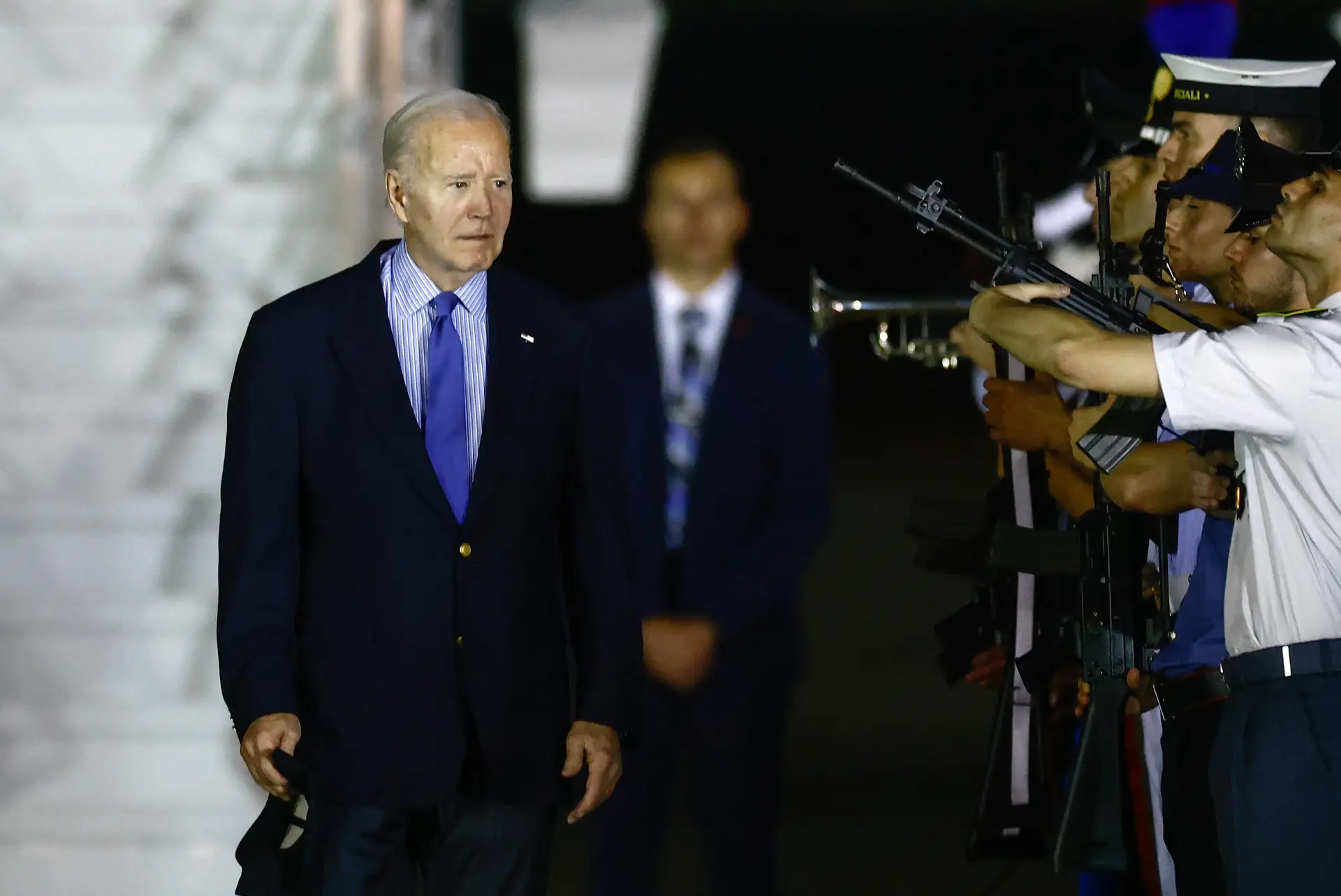 Joe Biden à chegada a Itália para a reunião do G7