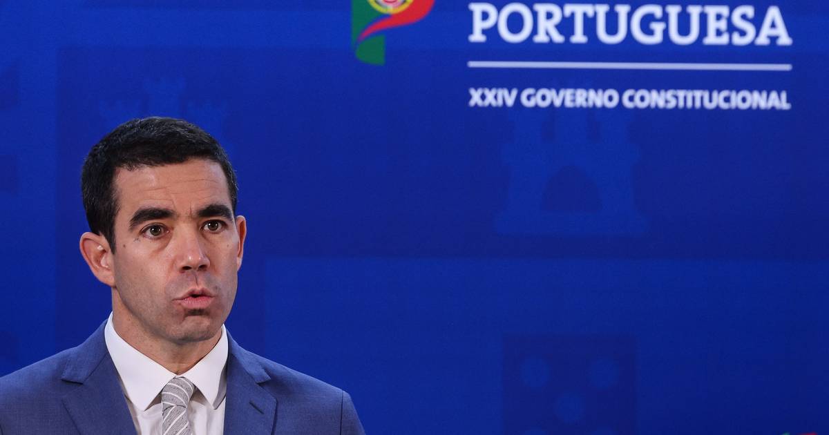 Governo diz que Pedro Nuno Santos mostrou que descida do IRS viola a lei-travão