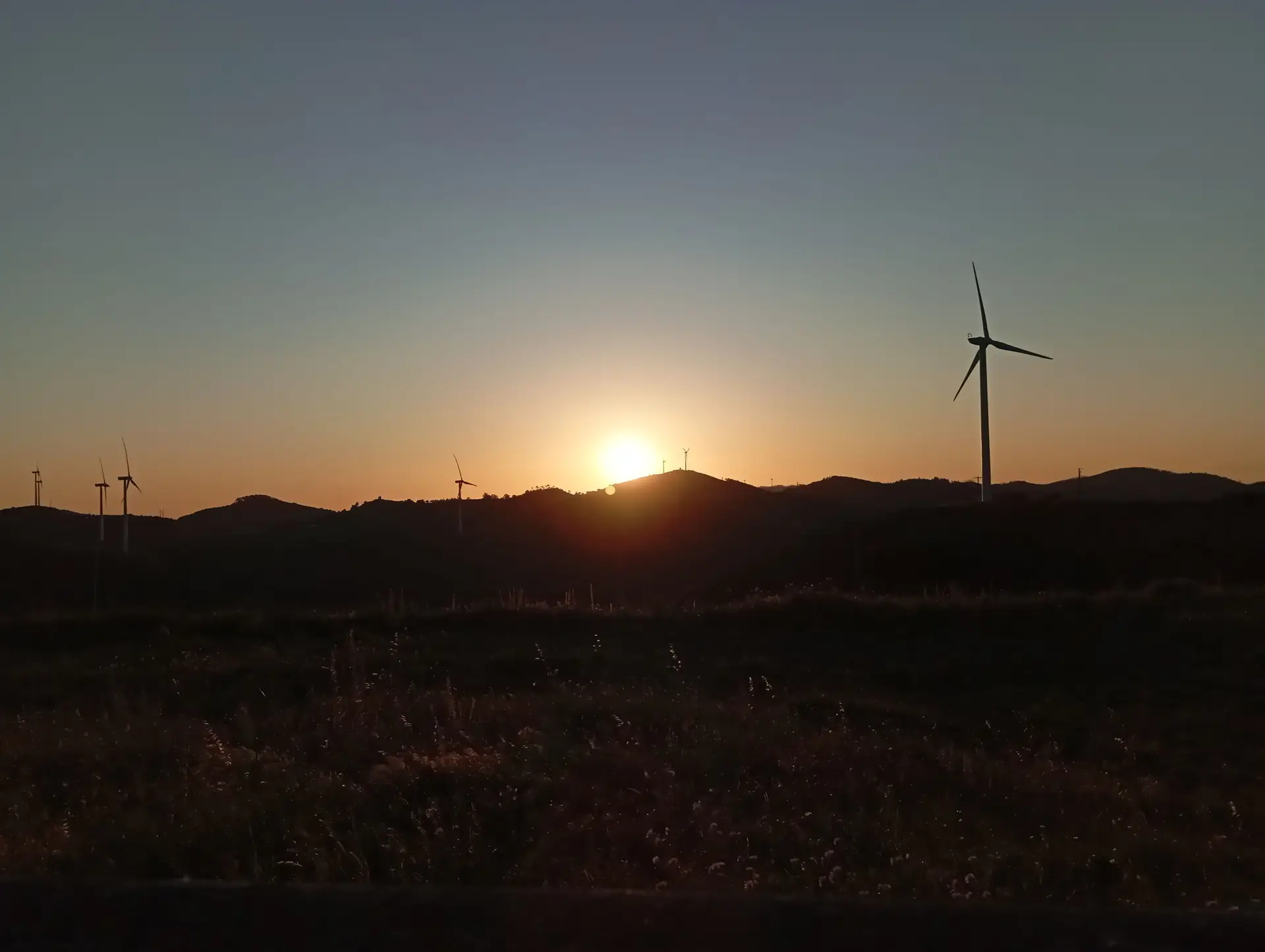 Energia eólica é uma das principais fontes de eletricidade em Portugal.