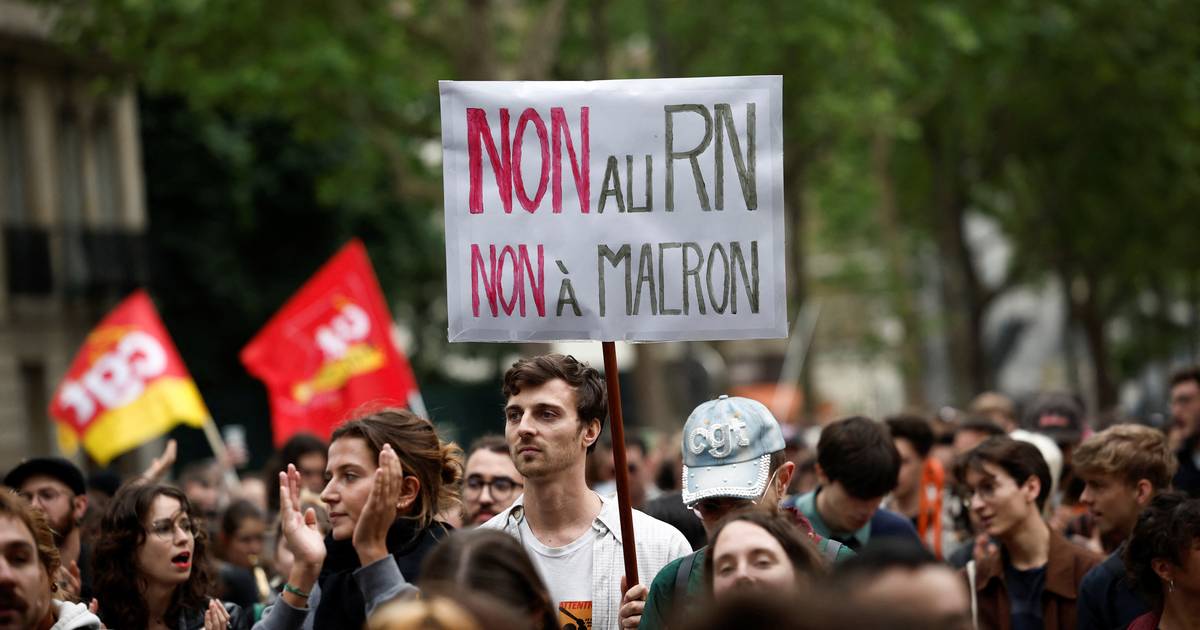 Uma semana de balbúrdia à esquerda e à direita: os políticos franceses estarão loucos?