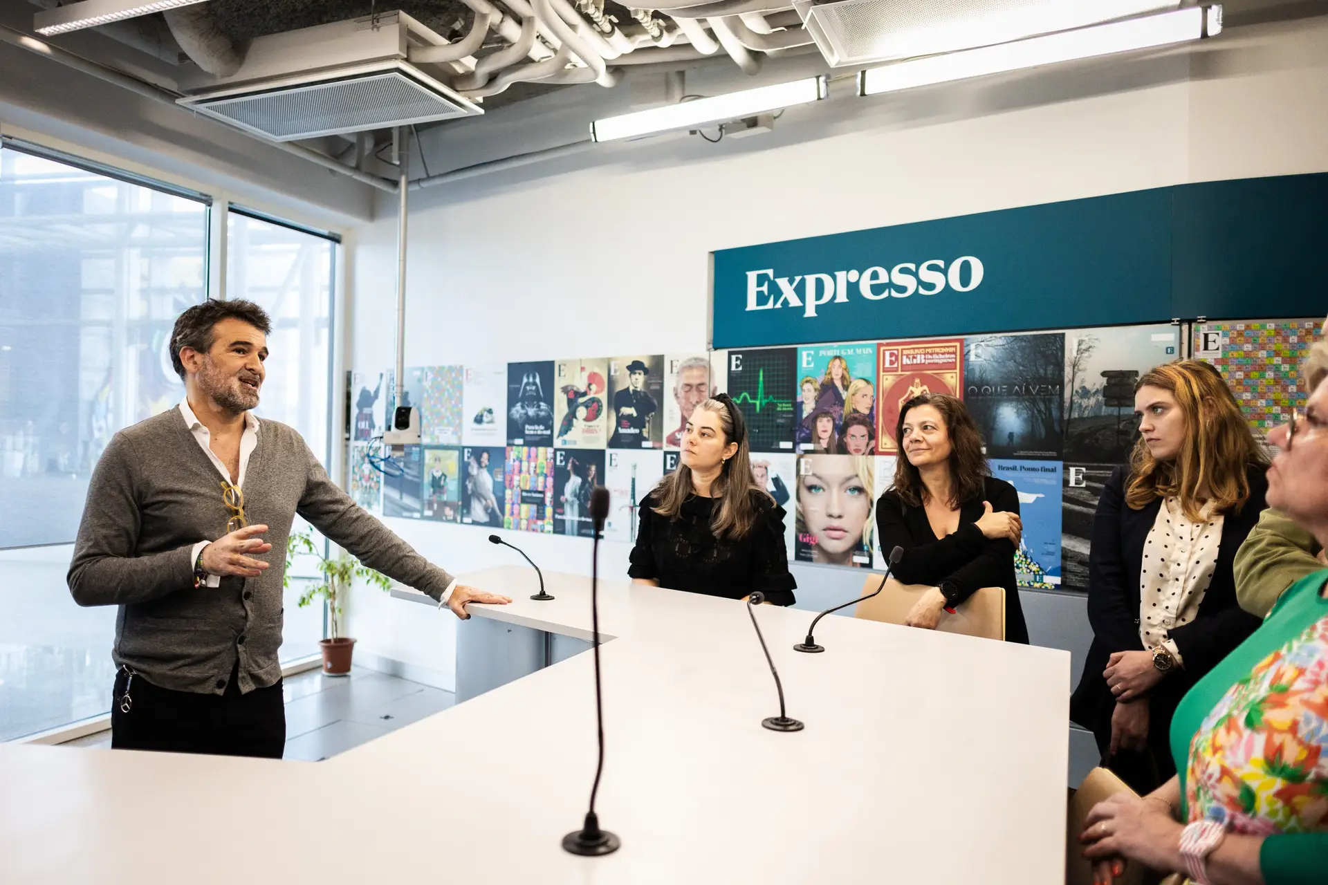 Na Rússia é proibido ler o Expresso, e ainda RTP, Público e Observador: país bane 81 media europeus