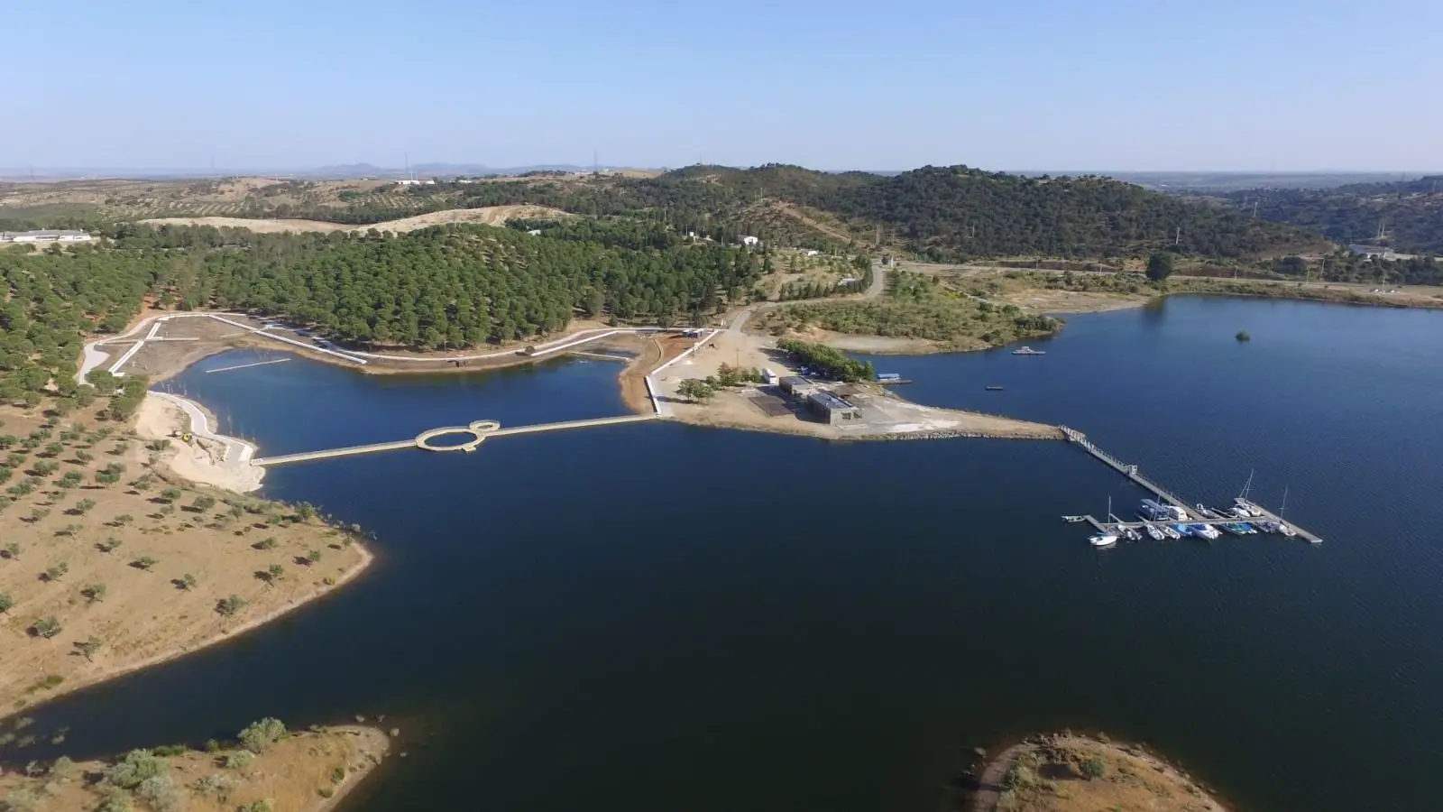 Praia do Lago - Estação Náutica de Moura - Alqueva