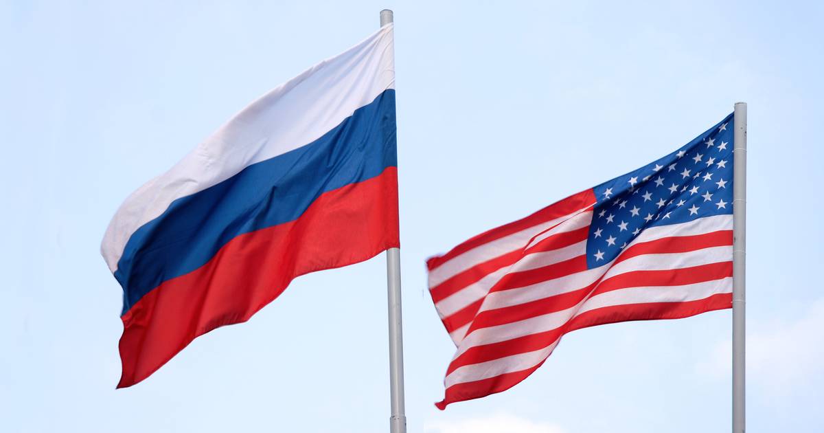 Rússia protesta contra EUA por ataque à Crimeia com mísseis 'ATACMS'