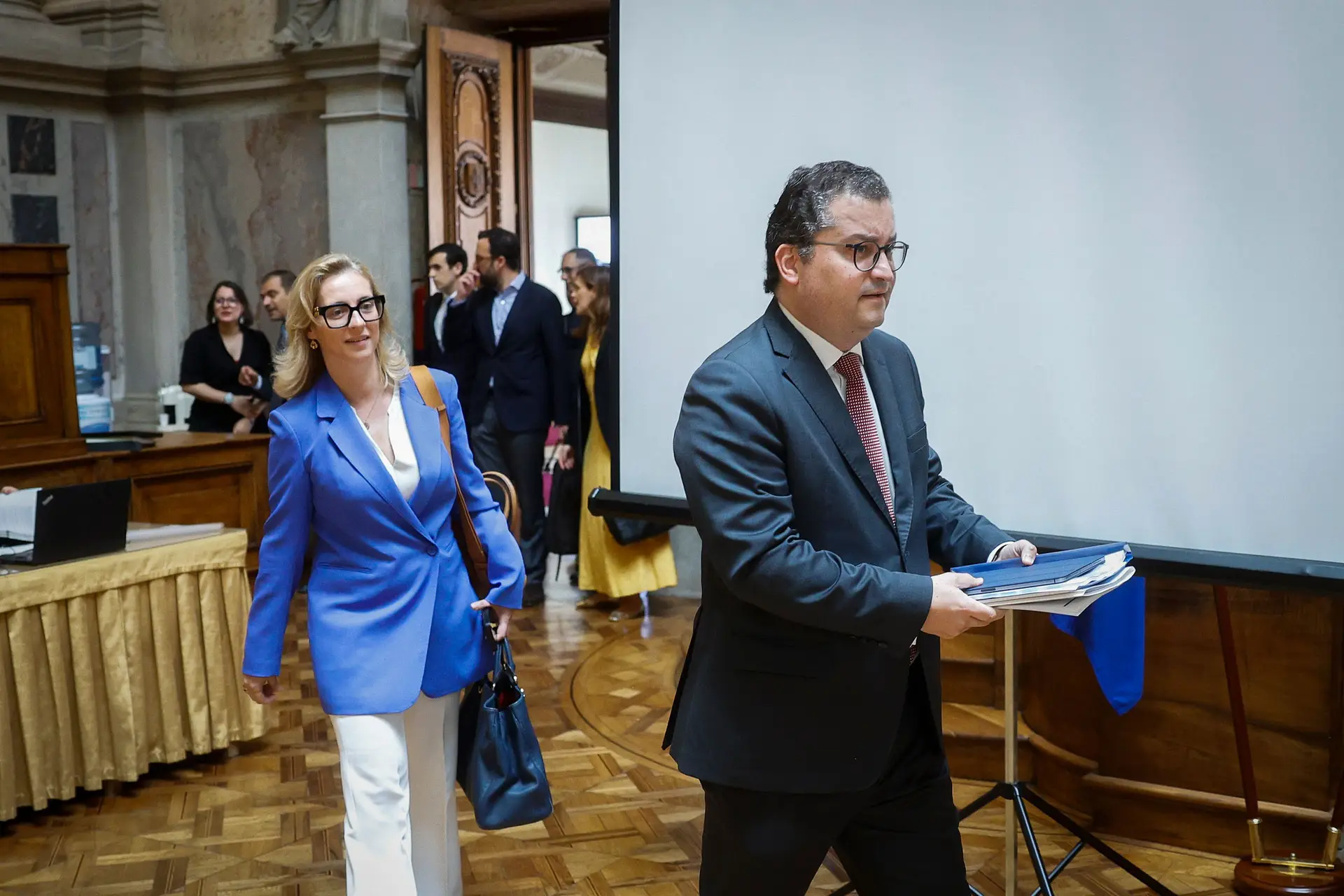 Pensionistas e trabalhadores recebem €650 milhões até ao fim do ano com mexidas no IRS