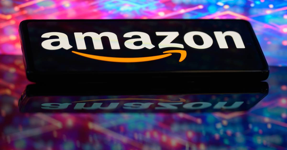 Amazon atinge clube exclusivo ao ultrapassar 2 biliões em valor de mercado de ações