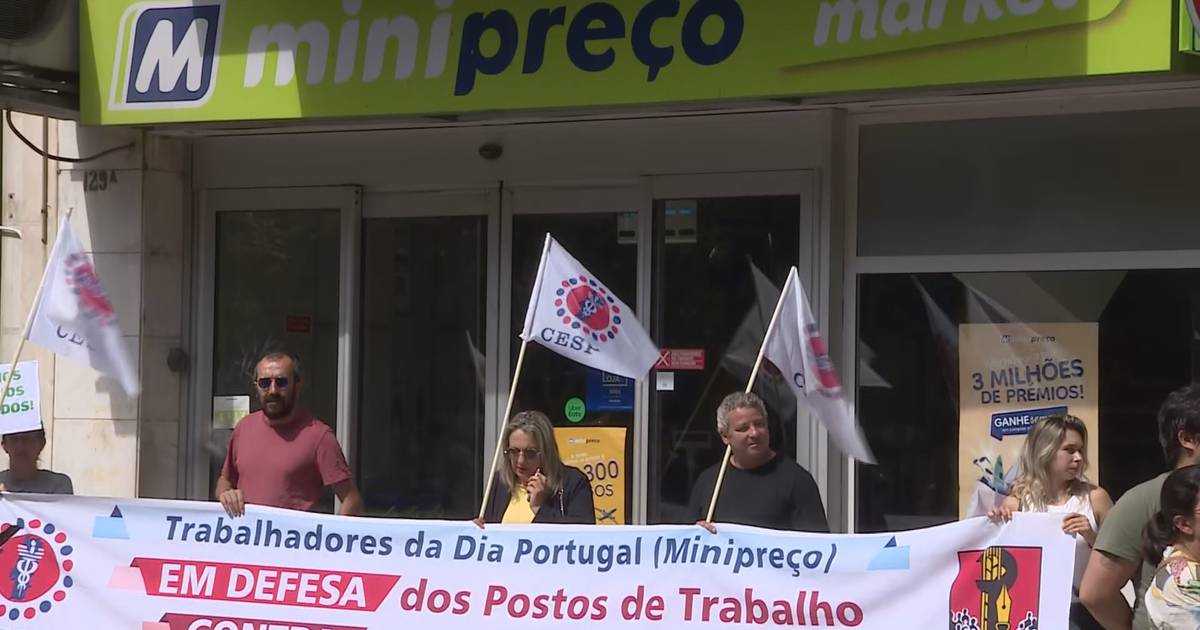 Trabalhadores da distribuição em protesto pedem fim da precariedade
