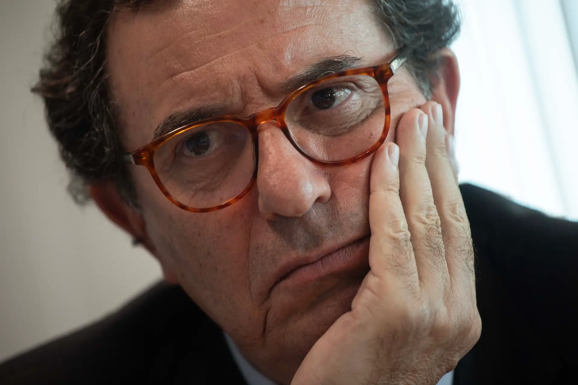 Manuel Castro Almeida: "Acho difícil um entendimento" nos termos que o PS propôs, mas posição final será do primeiro-ministro