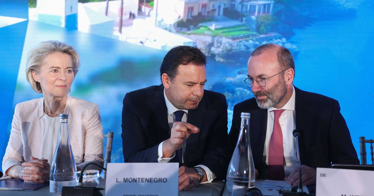 O PPE apoia a proposta da extrema-direita e a maioria pró-europeia quebra novamente