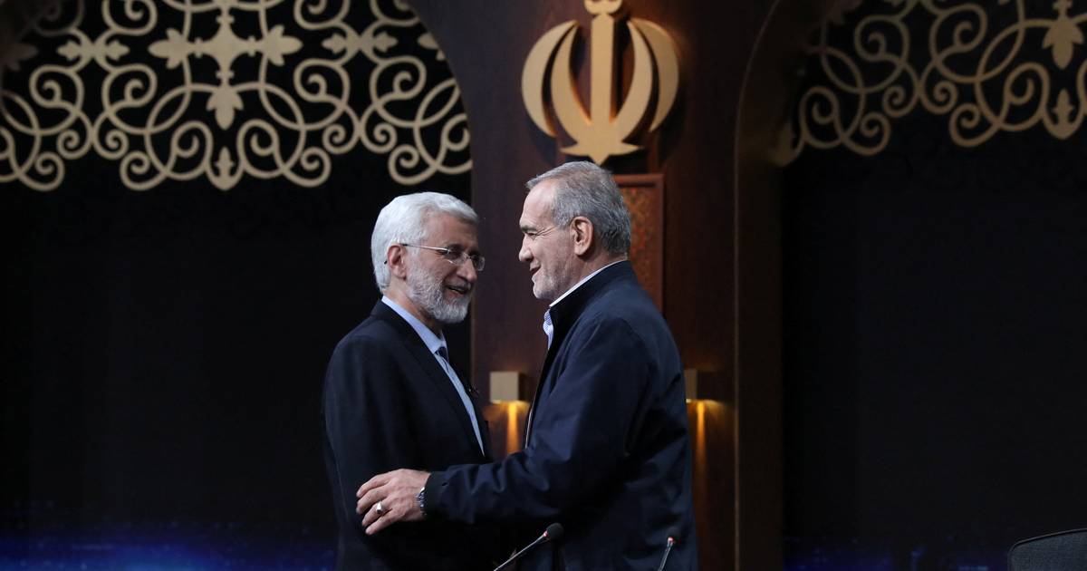 Tira-teimas eleitoral no Irão: dois candidatos a Presidente, duas propostas de país (sem pôr em causa o regime religioso)
