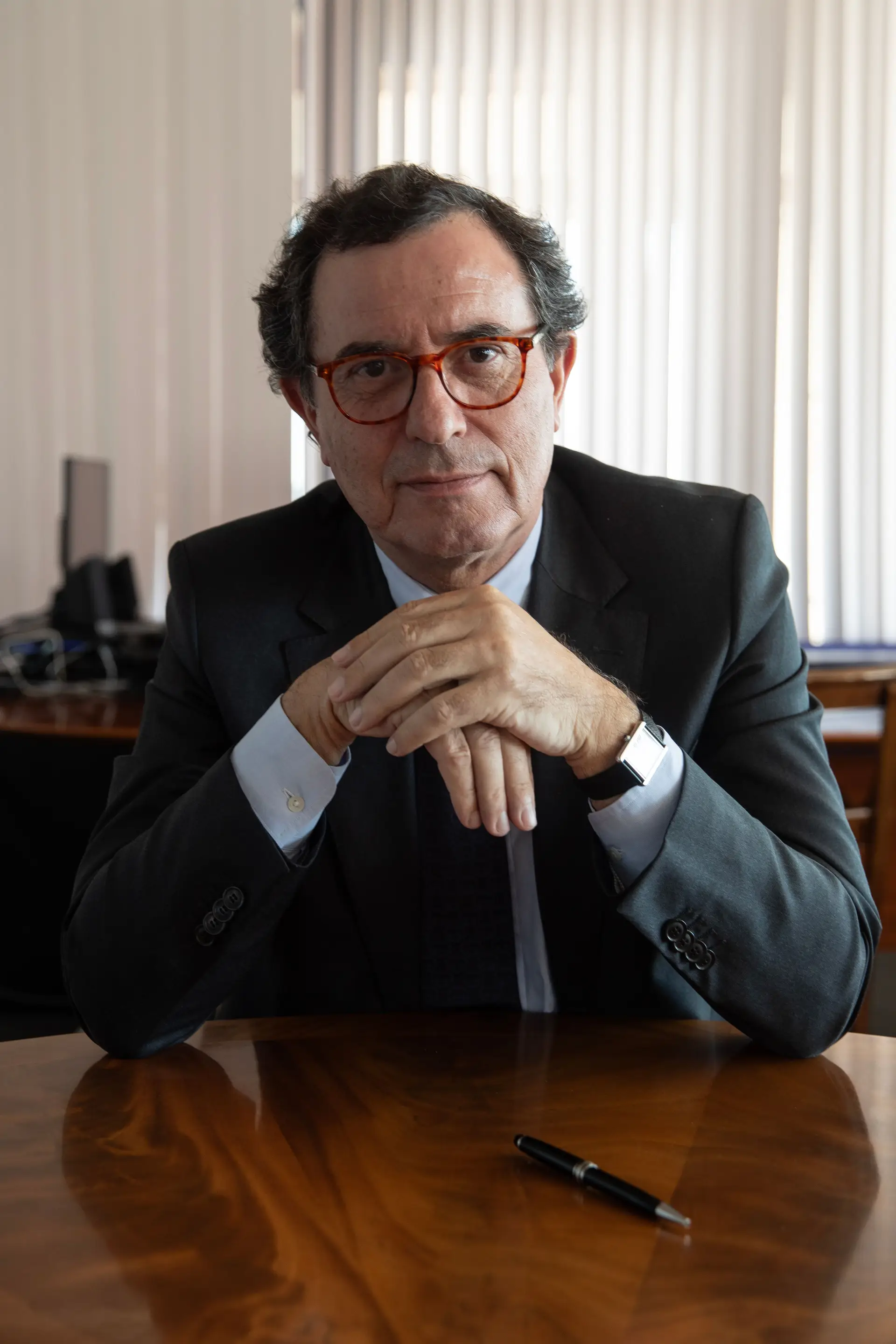 Imigrantes: regras “não podem dificultar mão-de-obra” para o PRR, diz Castro Almeida