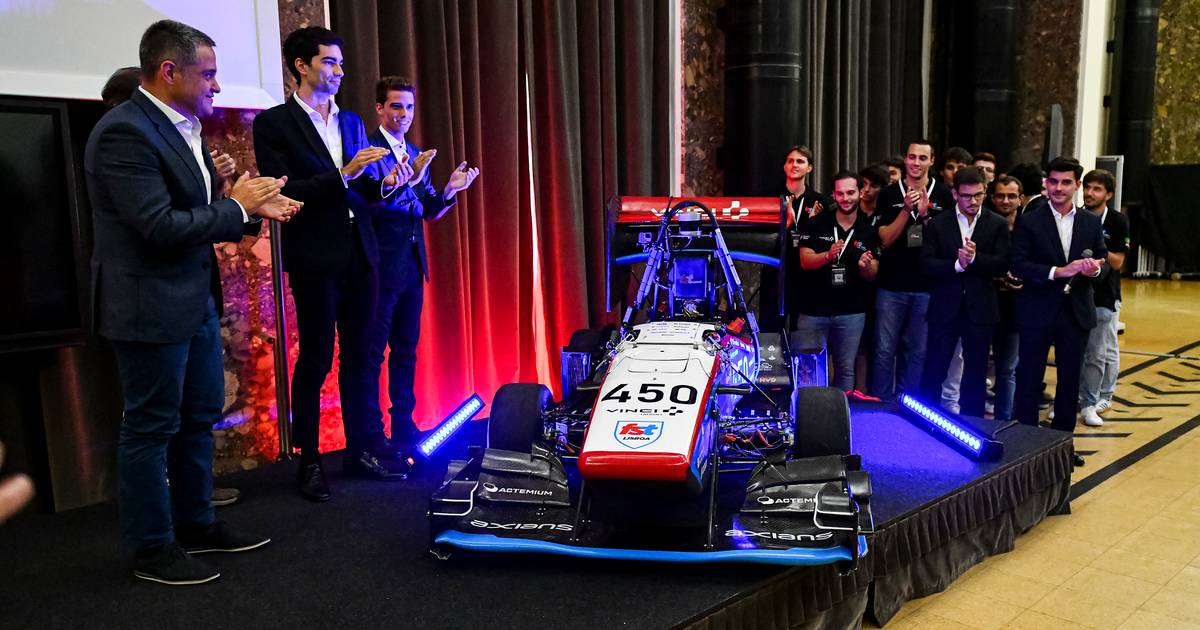 Estudantes do Técnico e VINCI Energies Portugal apresentam novo protótipo para competir na Fórmula Student
