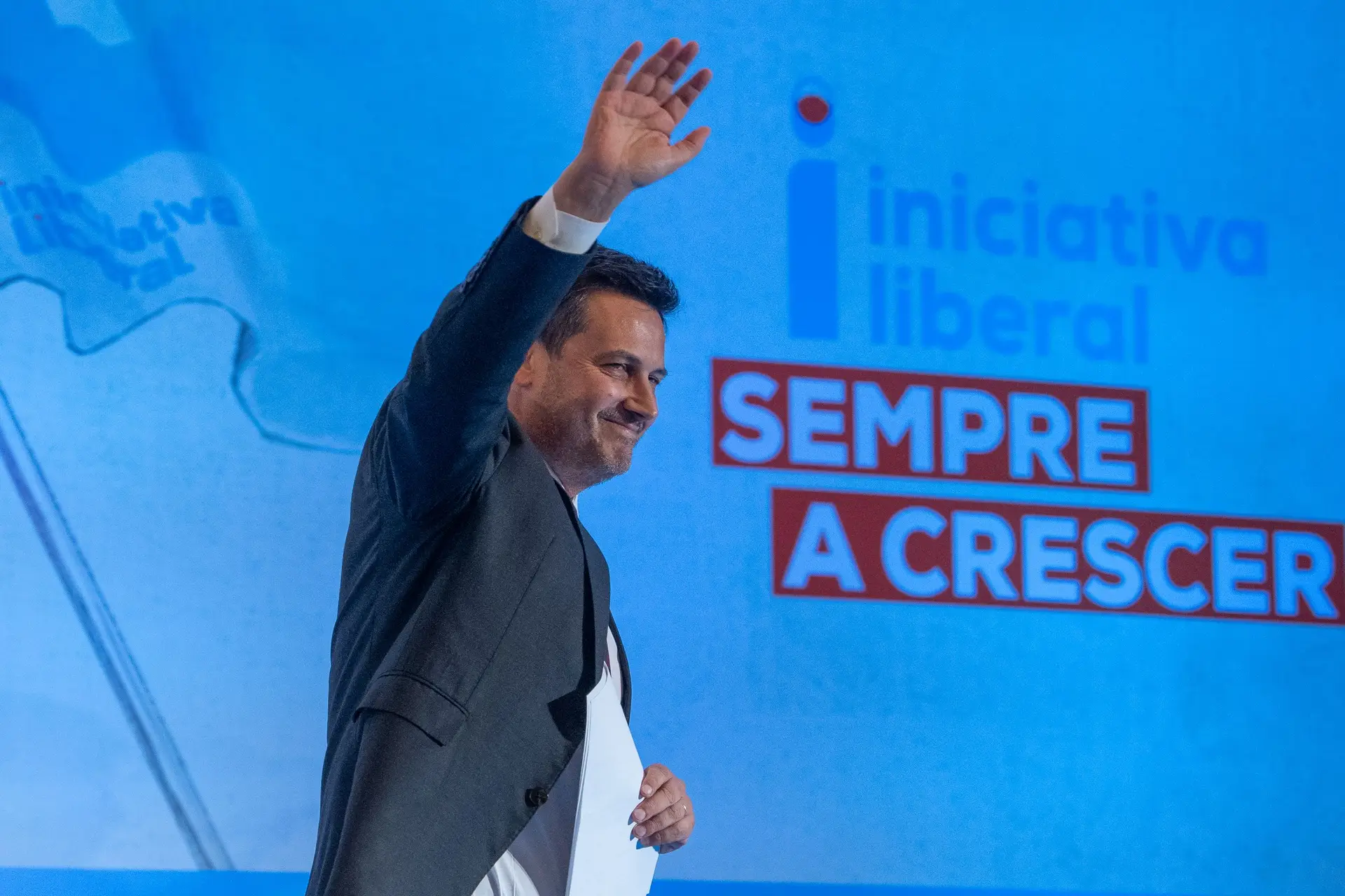 IL entrou na Convenção dividida e saiu unida contra o Governo e o Ministério Público