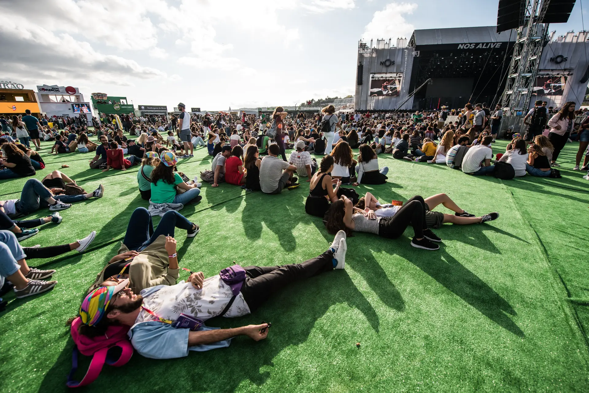 Guia completo do NOS Alive: horários dos concertos, transportes ...