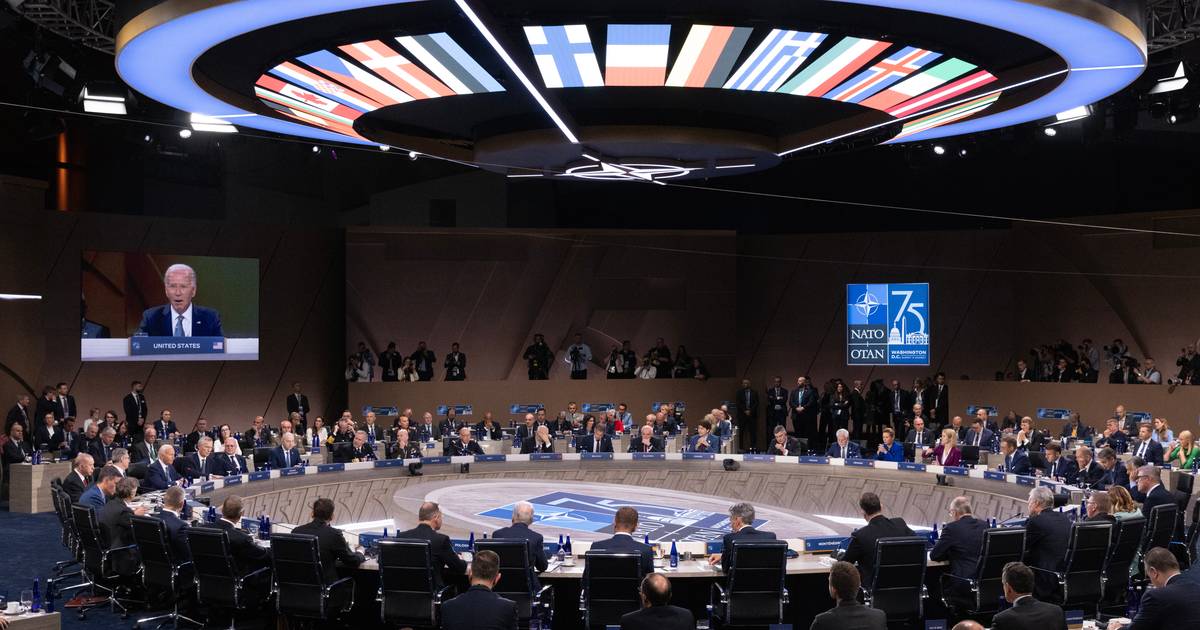 Líderes da NATO preocupados com aliança entre Rússia e China