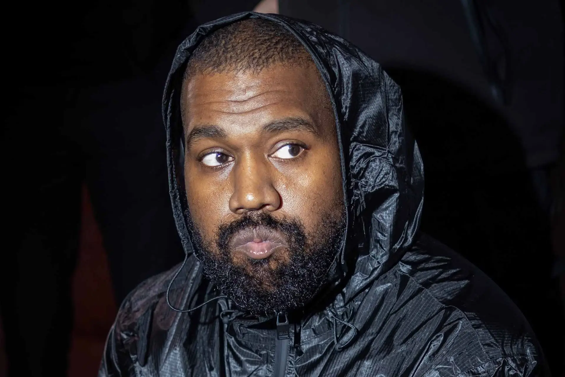 Depois de alguma reflexão, cheguei à conclusão de que afinal não sou nazi”:  Kanye West, pois claro - Expresso