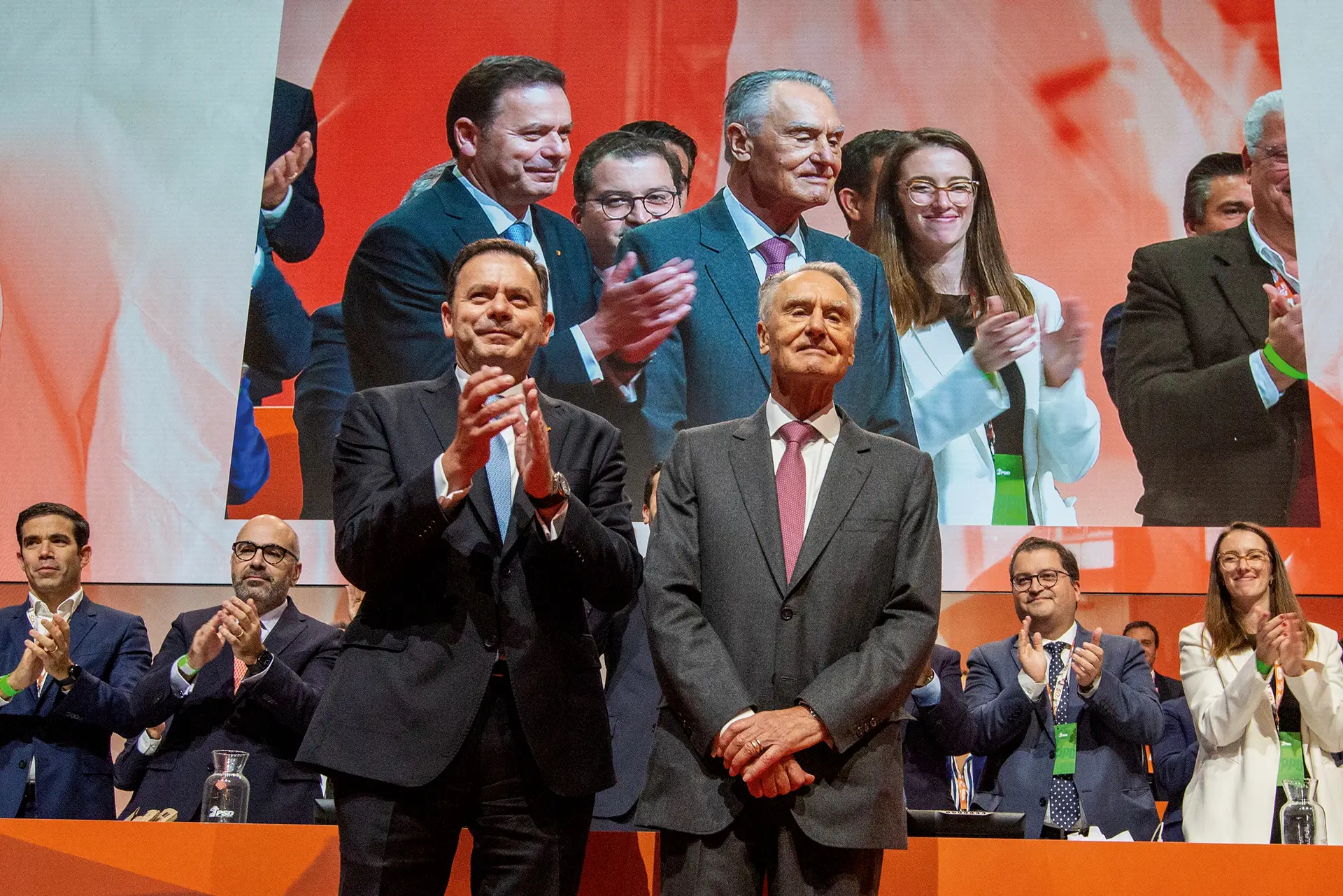 Montenegro e Cavaco Silva no congresso do PSD, em novembro de 2023