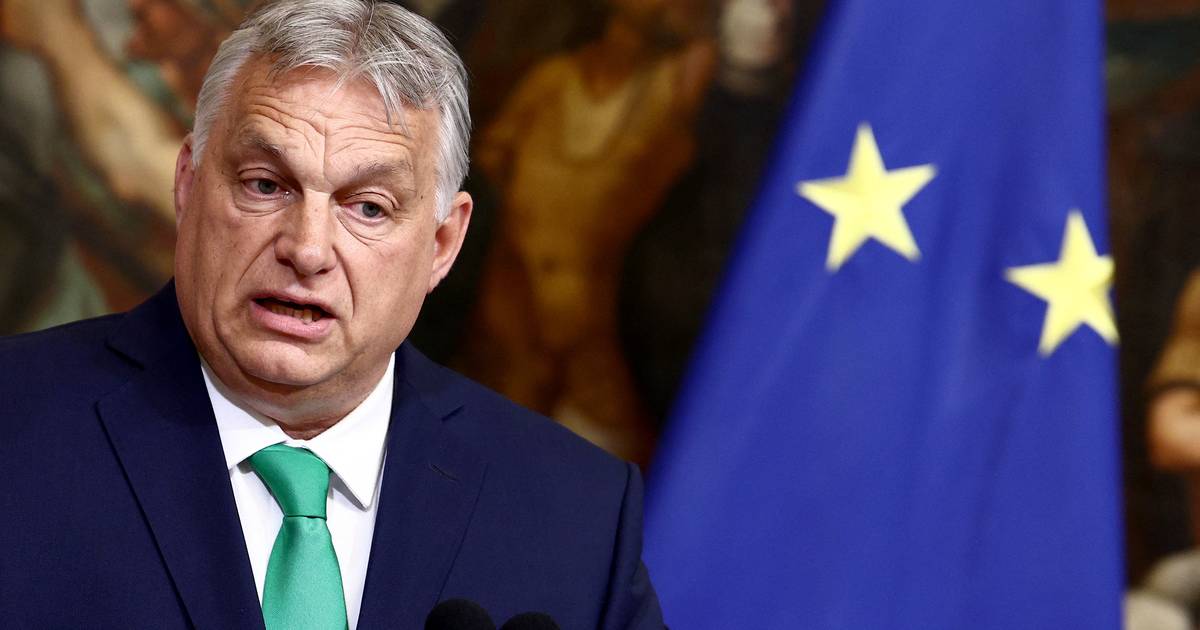 É difícil tirar a presidência da UE à Hungria, mas há ameaça de boicote às reuniões em Budapeste