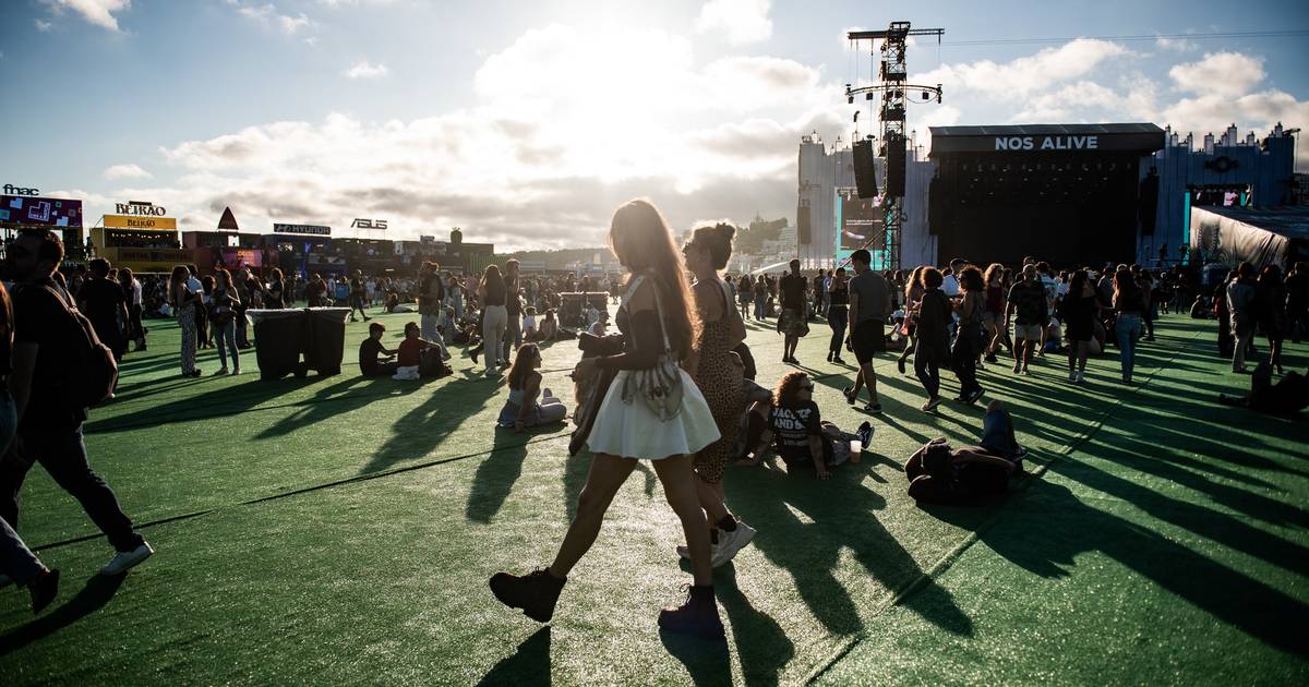 NOS Alive debaixo do sol: 15 imagens do festival além da música