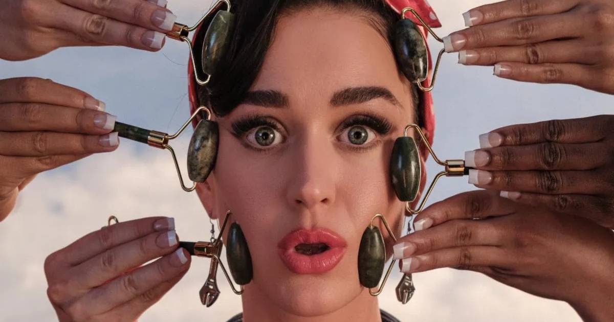 Katy Perry defende que o seu novo vídeo é “uma sátira” depois de receber chuva de críticas: “Estamos só a divertir-nos”