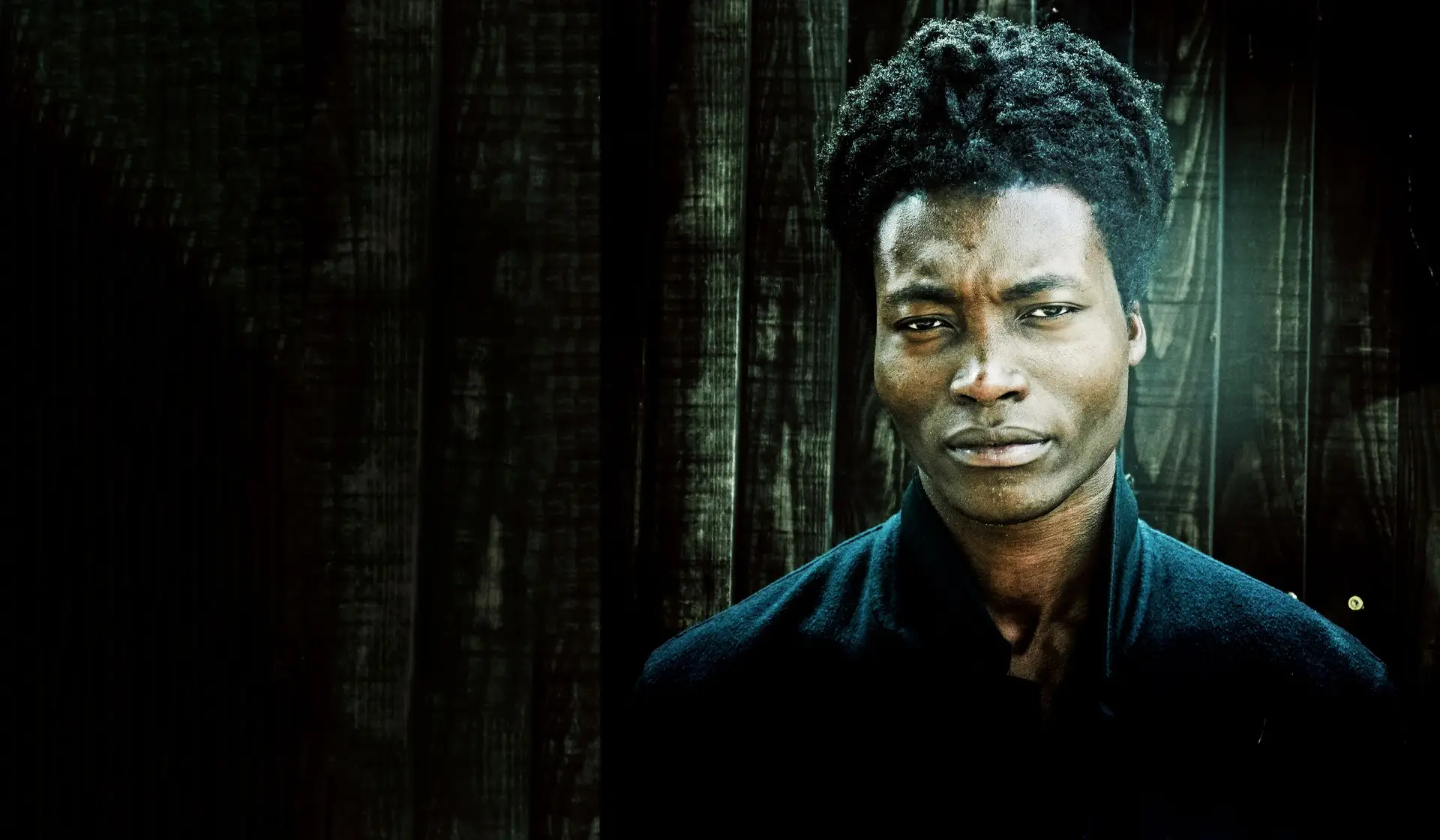 Entrevista a Benjamin Clementine: “Vim do nada, não tenho medo de voltar para o nada”