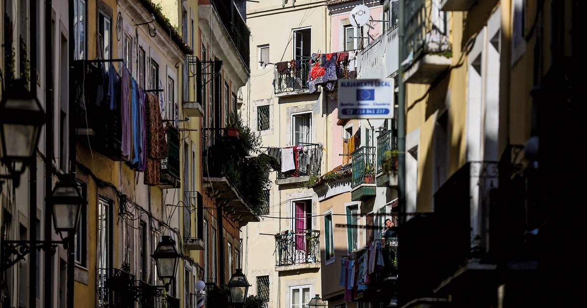 Imigrantes vão manifestar-se em frente à Assembleia da República